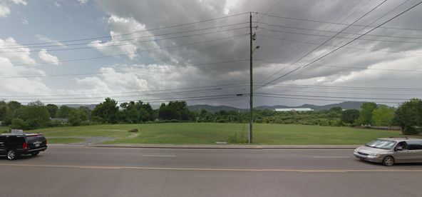 Development Tract Close to Area Attractions: 2634 Teaster Lane, Pigeon Forge, TN 37863